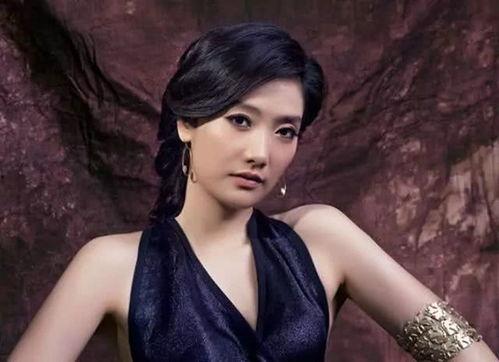 娱乐吃瓜四字女星名字,揭秘她的成名之路与争议瞬间  第3张