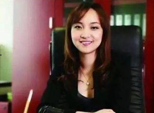 何老师爆料女艺人公司视频,惊人真相曝光!” 第3张 何老师爆料女艺人公司视频,惊人真相曝光!” 第3张