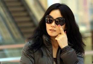 香港娱乐记者爆料王菲,香港娱乐记者独家爆料，天后近况引关注