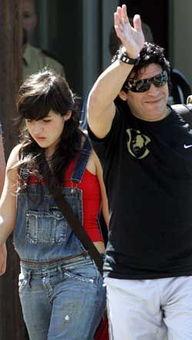 最新爆料八卦狗仔队是谁,揭秘娱乐圈幕后爆料真相  第3张