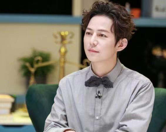 何炅吴磊爆料视频,揭秘娱乐圈幕后故事  第2张