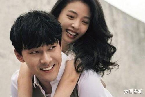 娱乐圈吃瓜播报,揭秘明星幕后真相，吃瓜播报来袭！  第2张